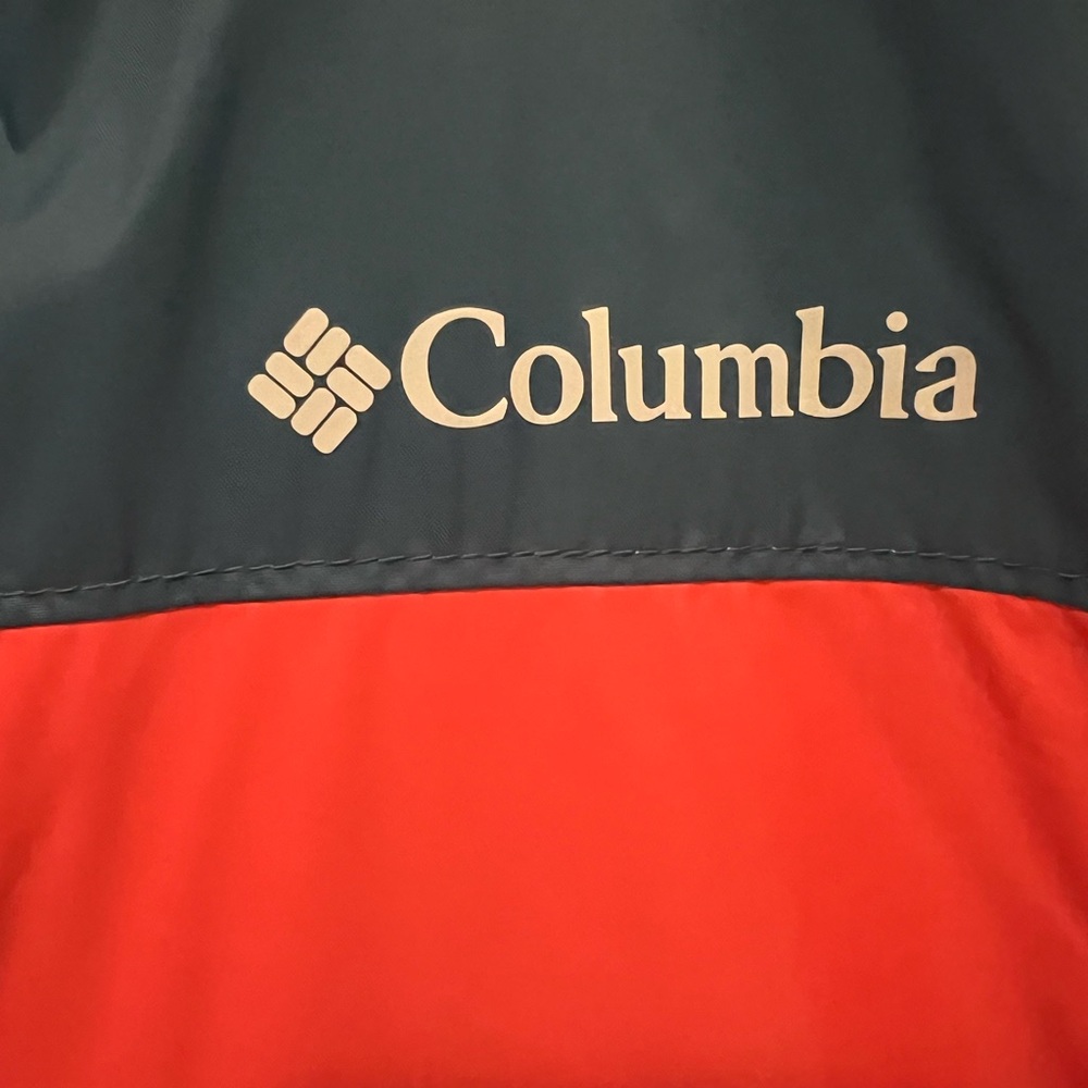 Columbia men’s wind breaker size L like new 
Coral-reddish color with navy blue - Picture 2 of 11
